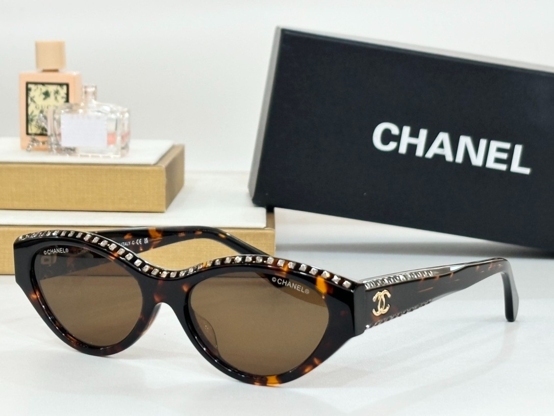 chanel 01 glasses
