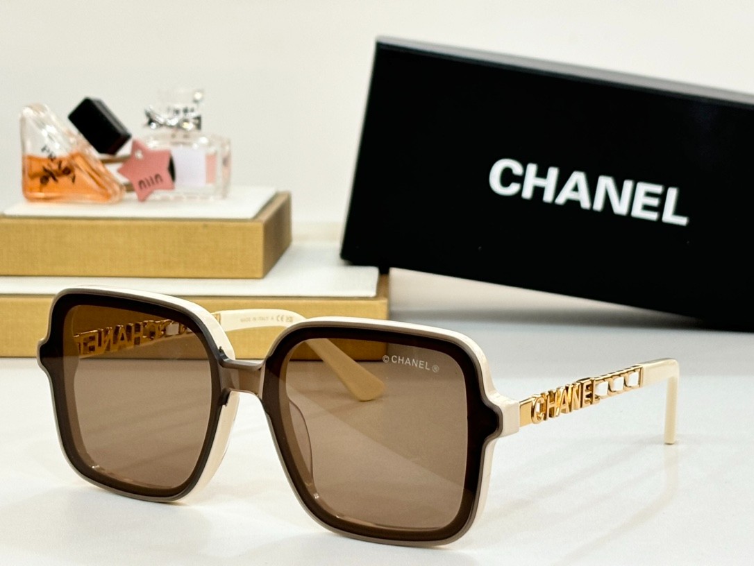 chanel 01 glasses