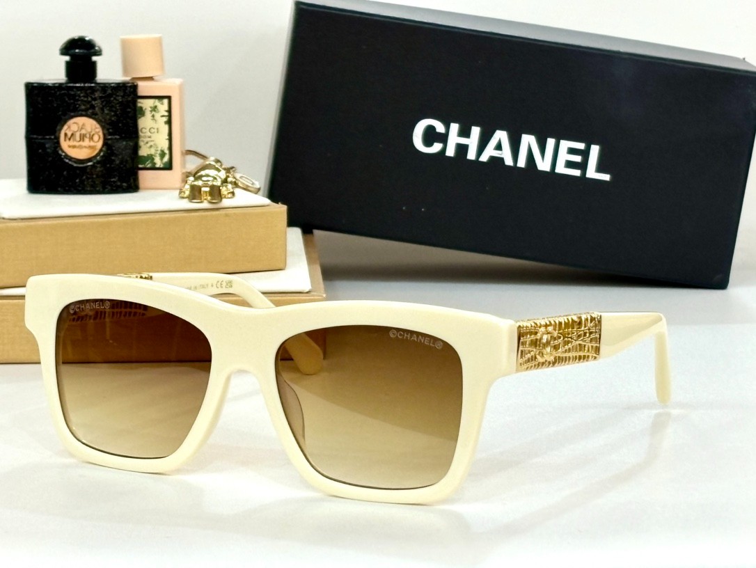 chanel 01 glasses