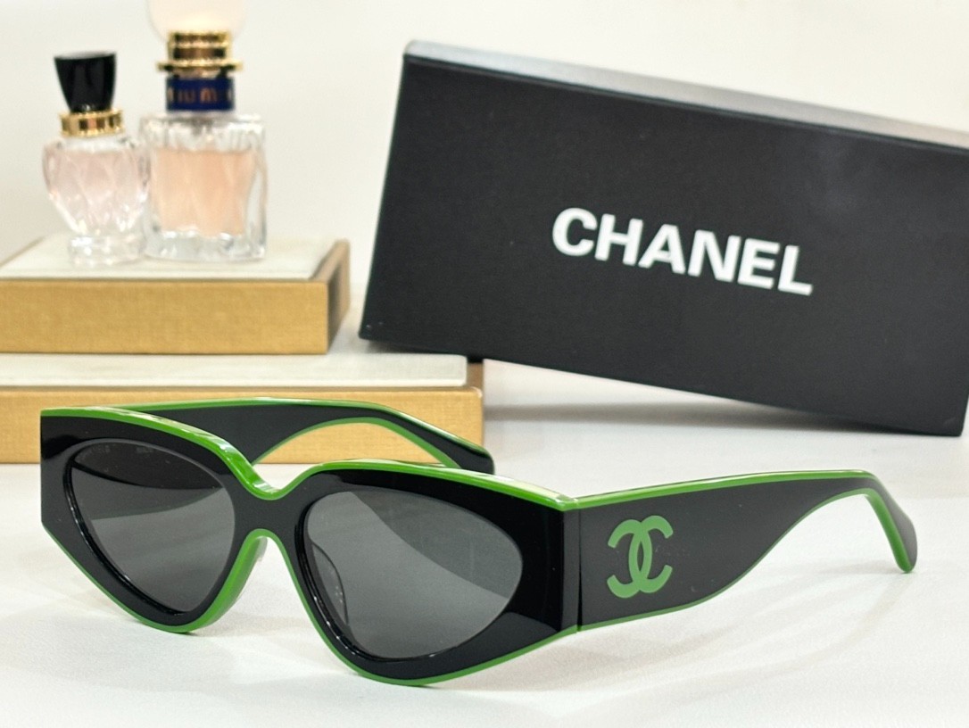 chanel 01 glasses