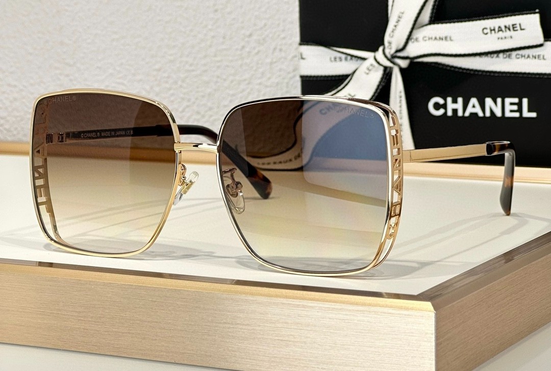 chanel 01 glasses