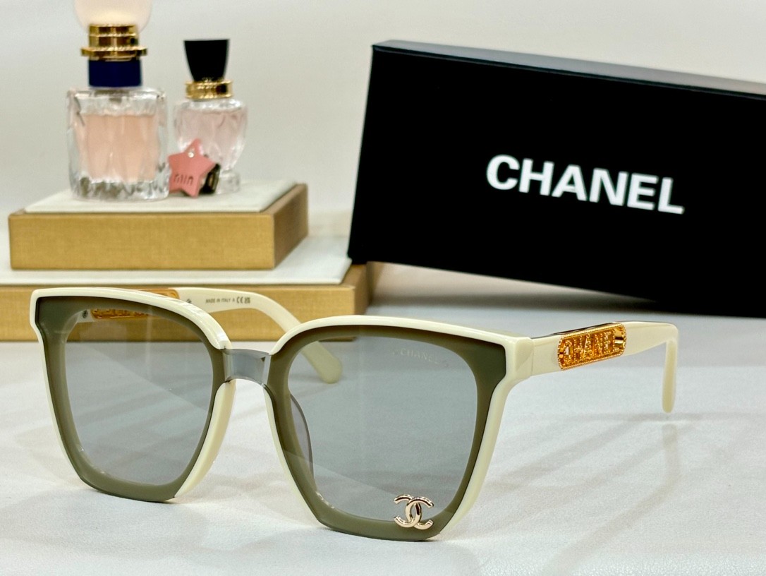 chanel 01 glasses