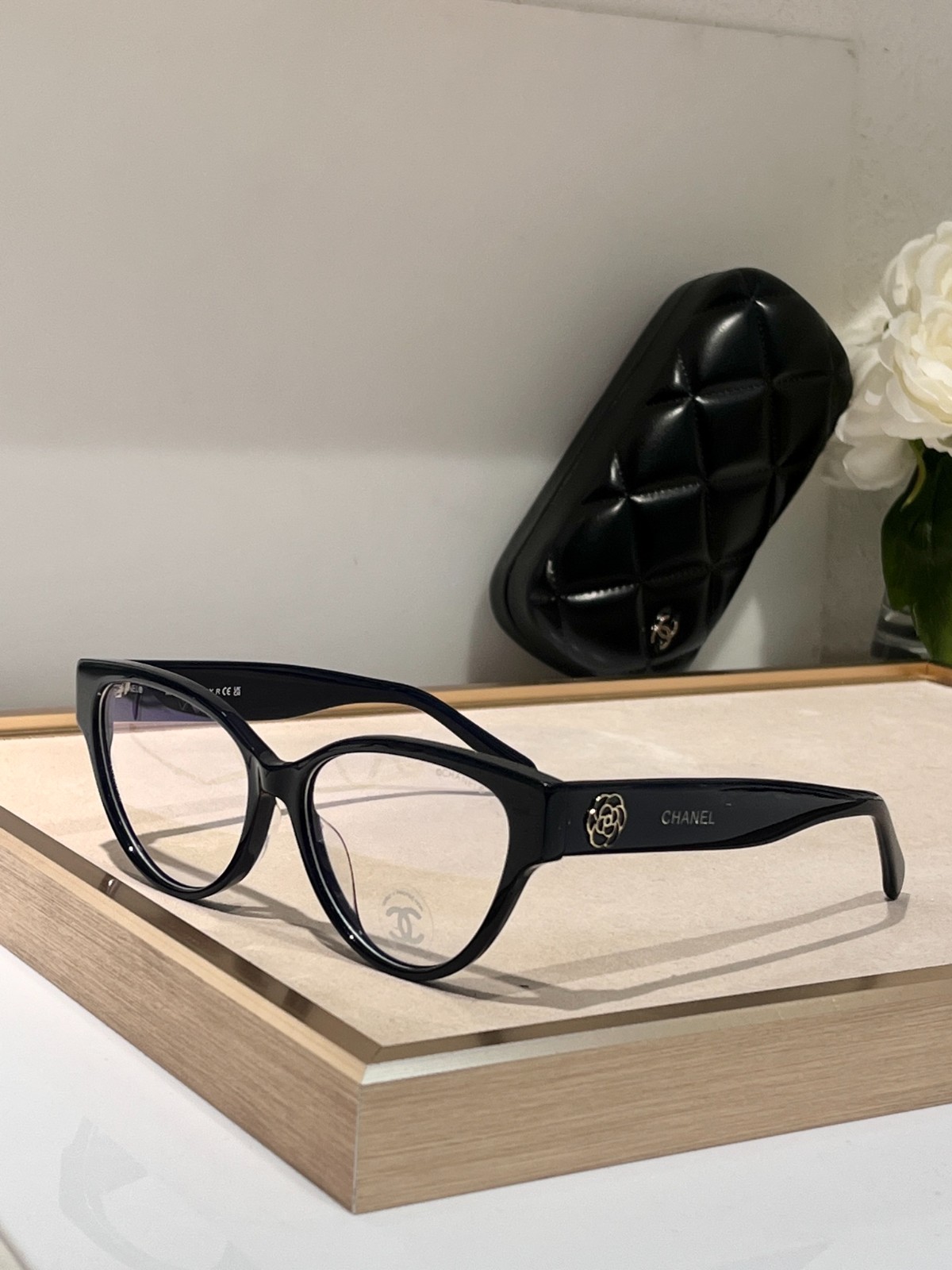 chanel 01 glasses