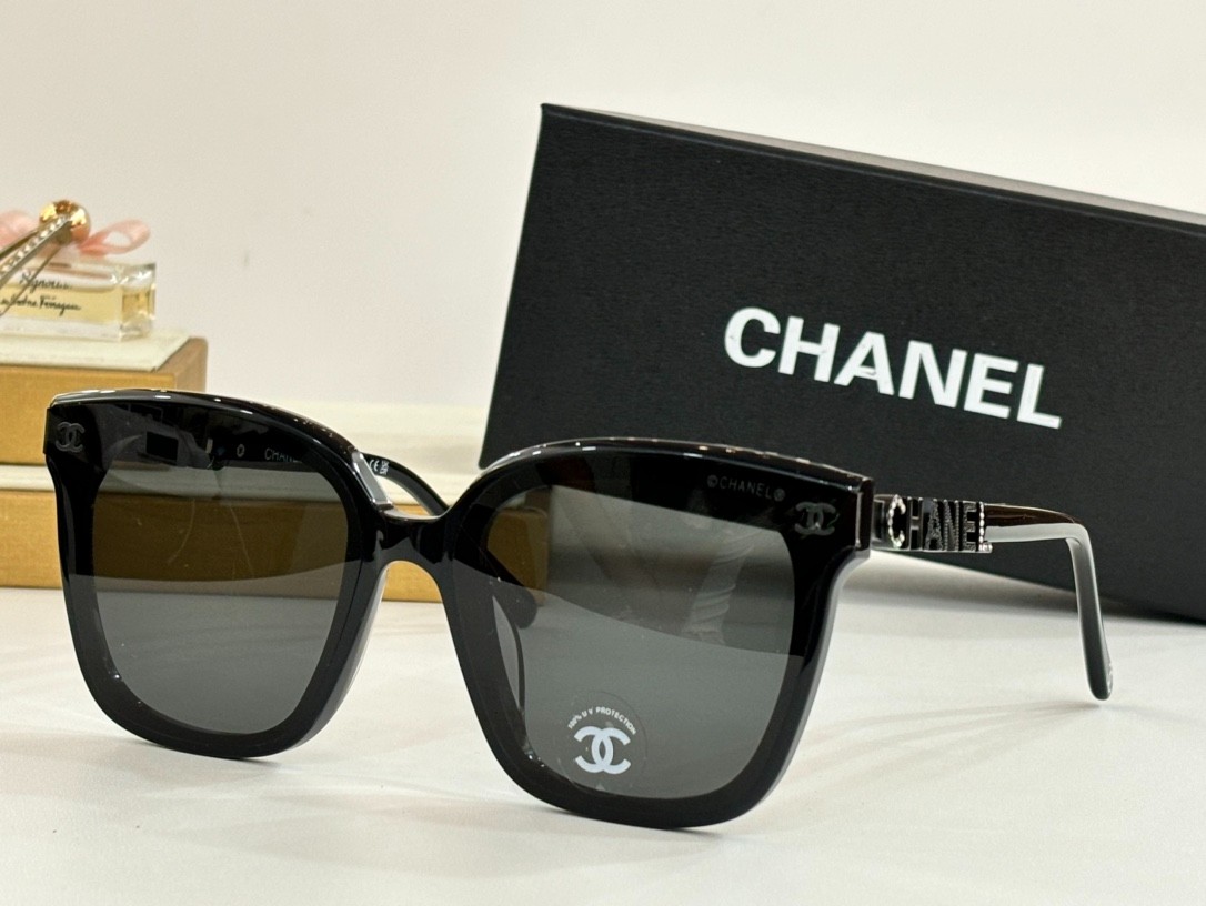 chanel 01 glasses