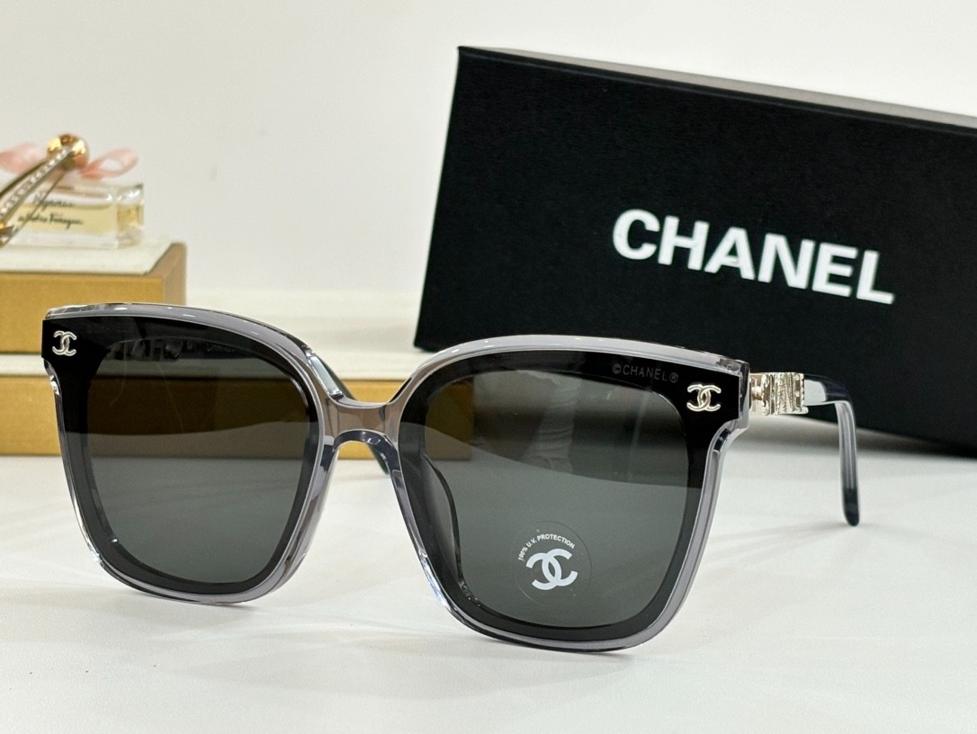 chanel 01 glasses