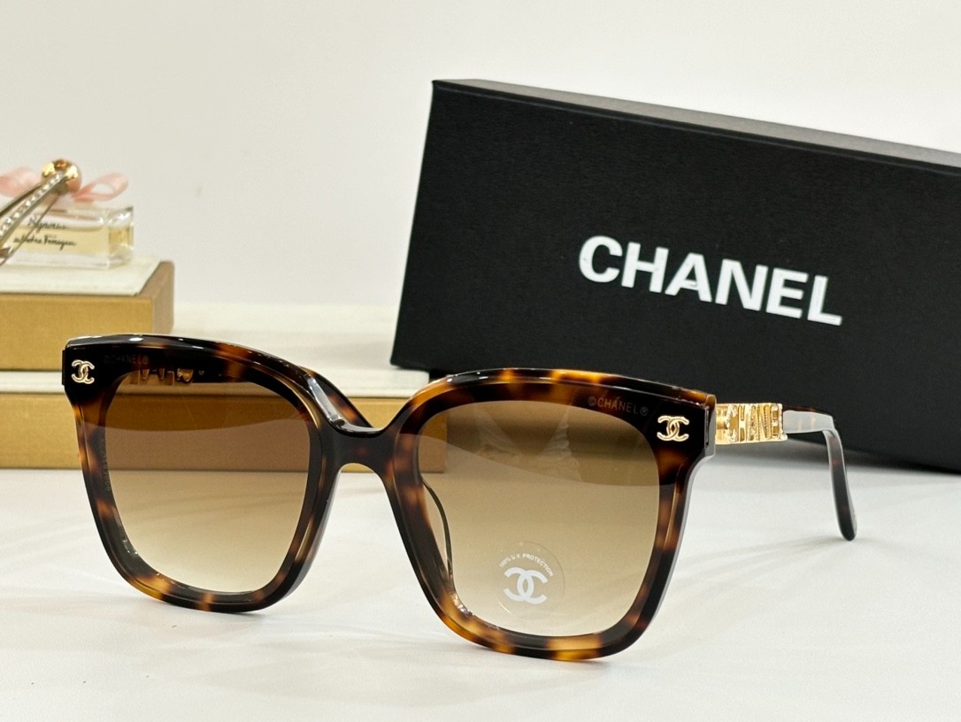chanel 01 glasses