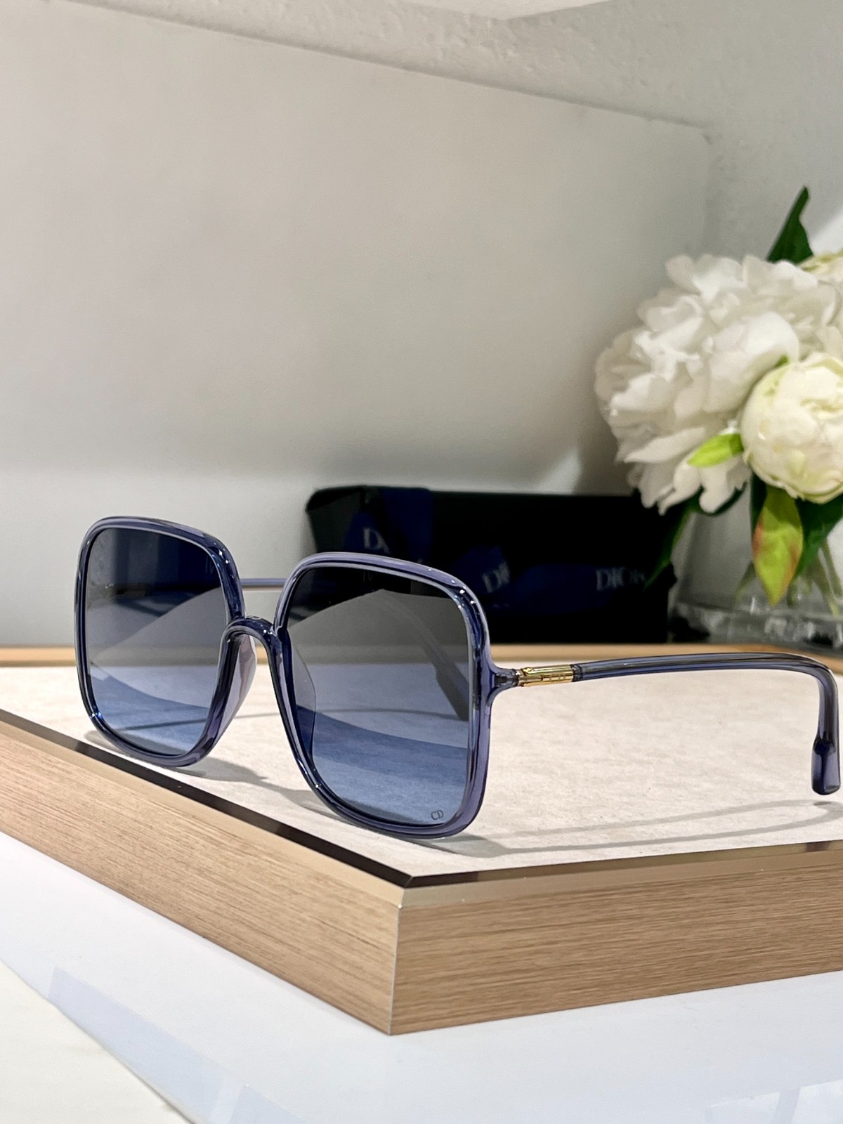 DIOR 02 glasses