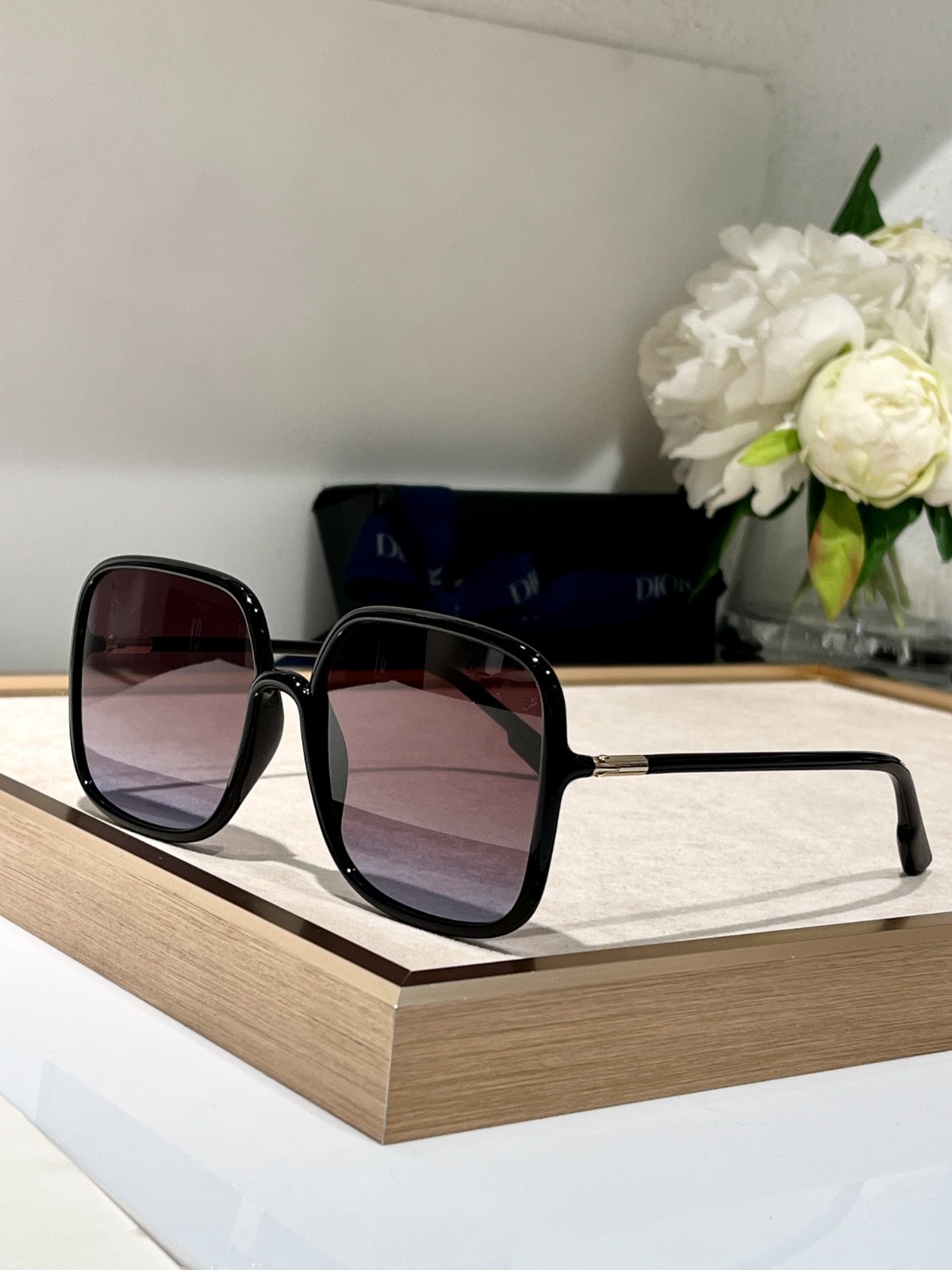 DIOR 02 glasses