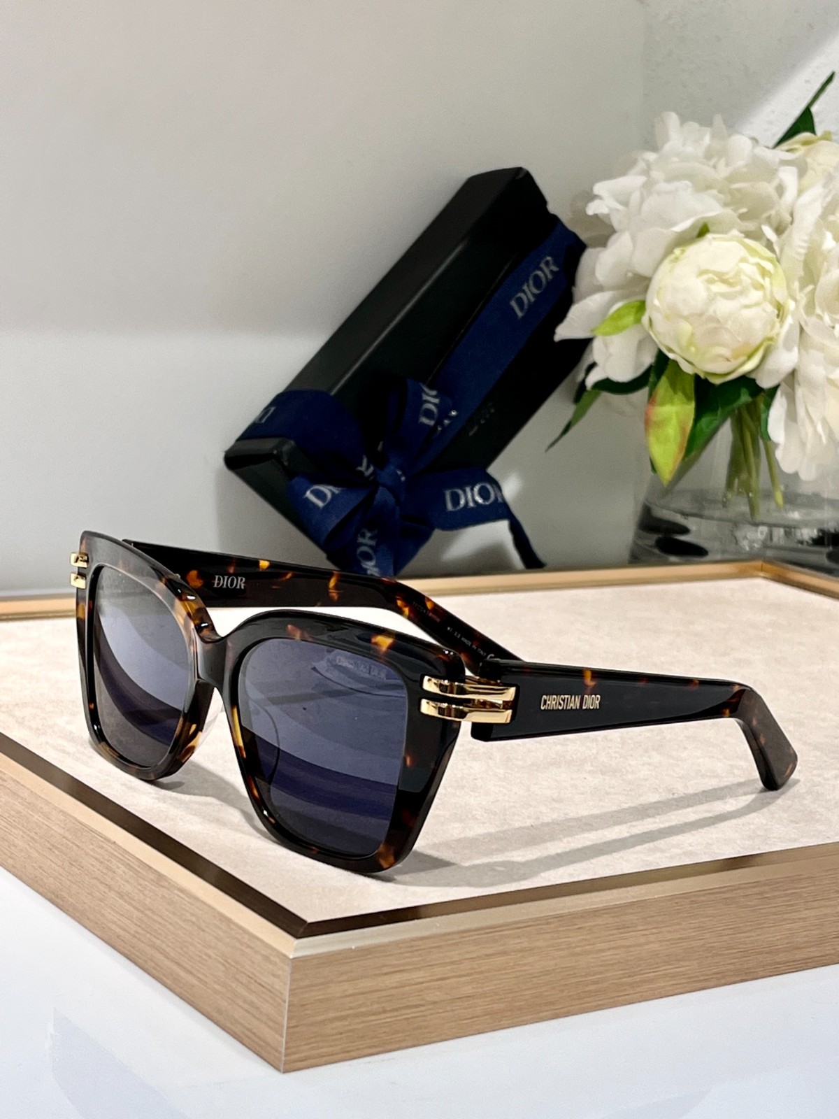 DIOR 02 glasses
