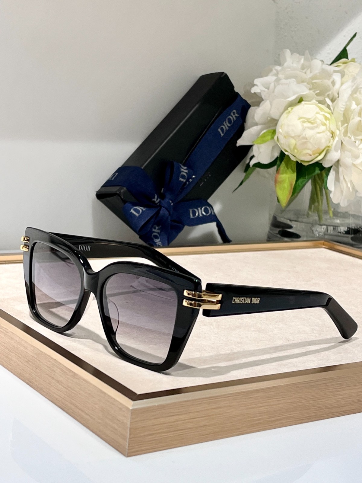 DIOR 02 glasses