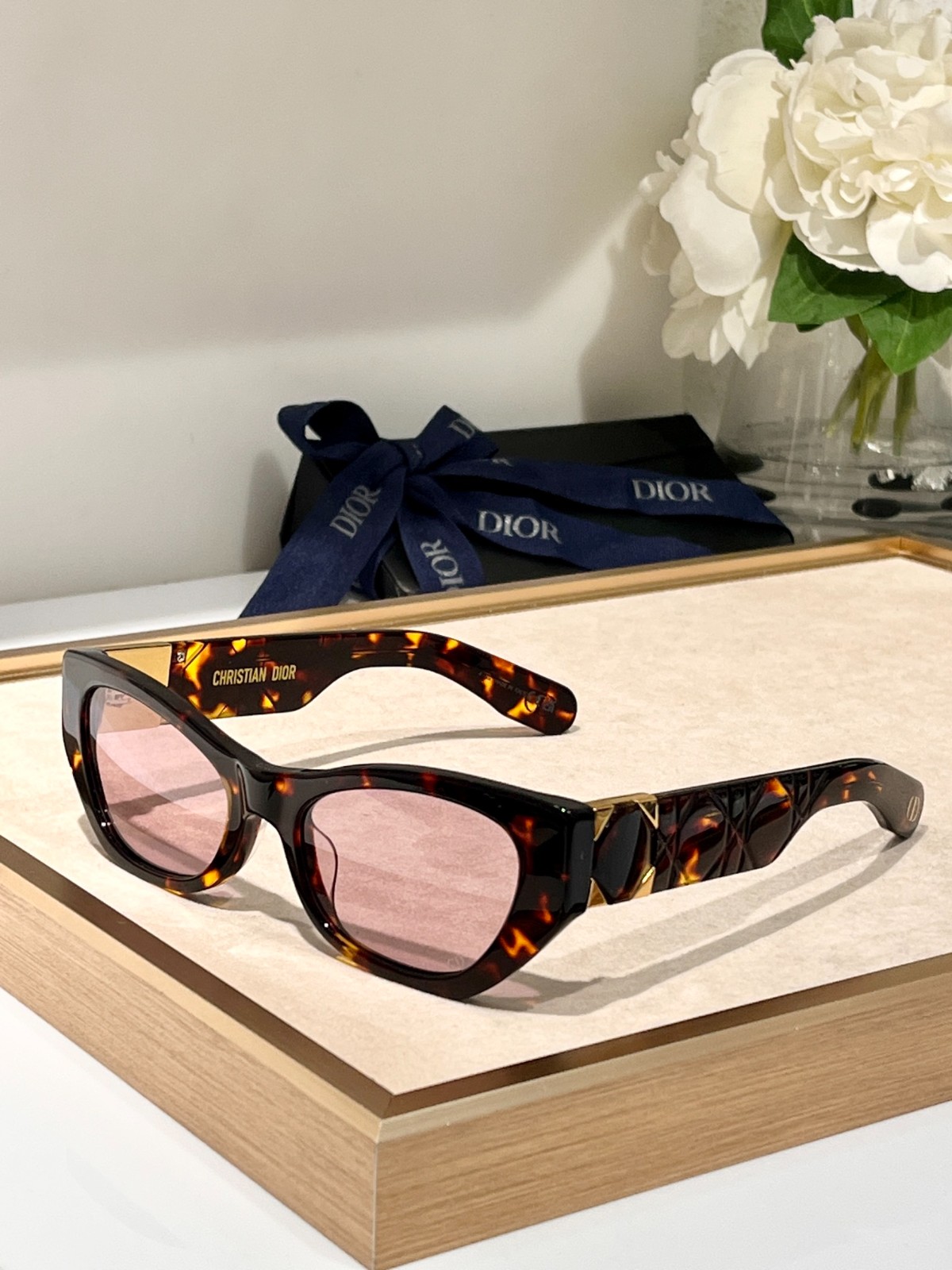 DIOR 02 glasses