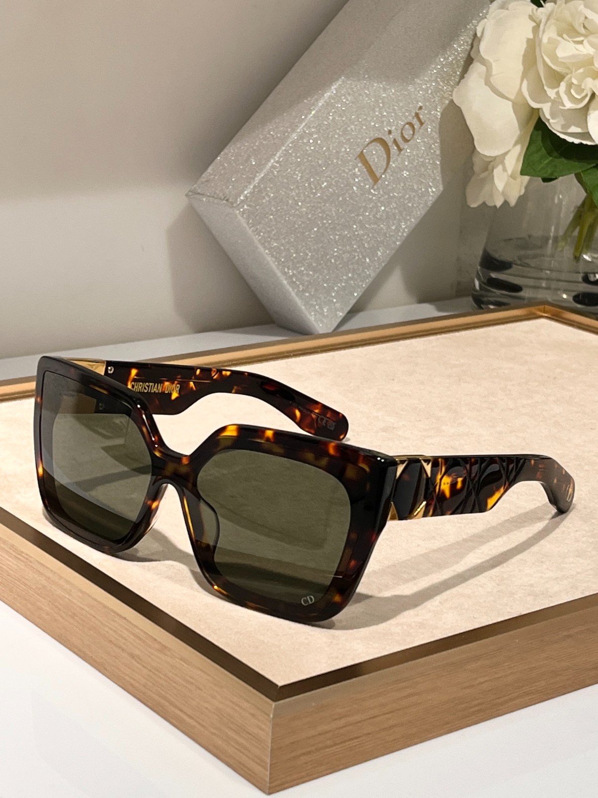 DIOR 02 glasses