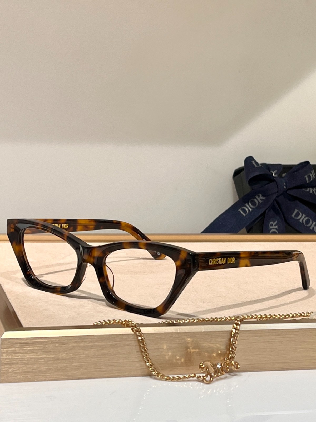 DIOR 02 glasses