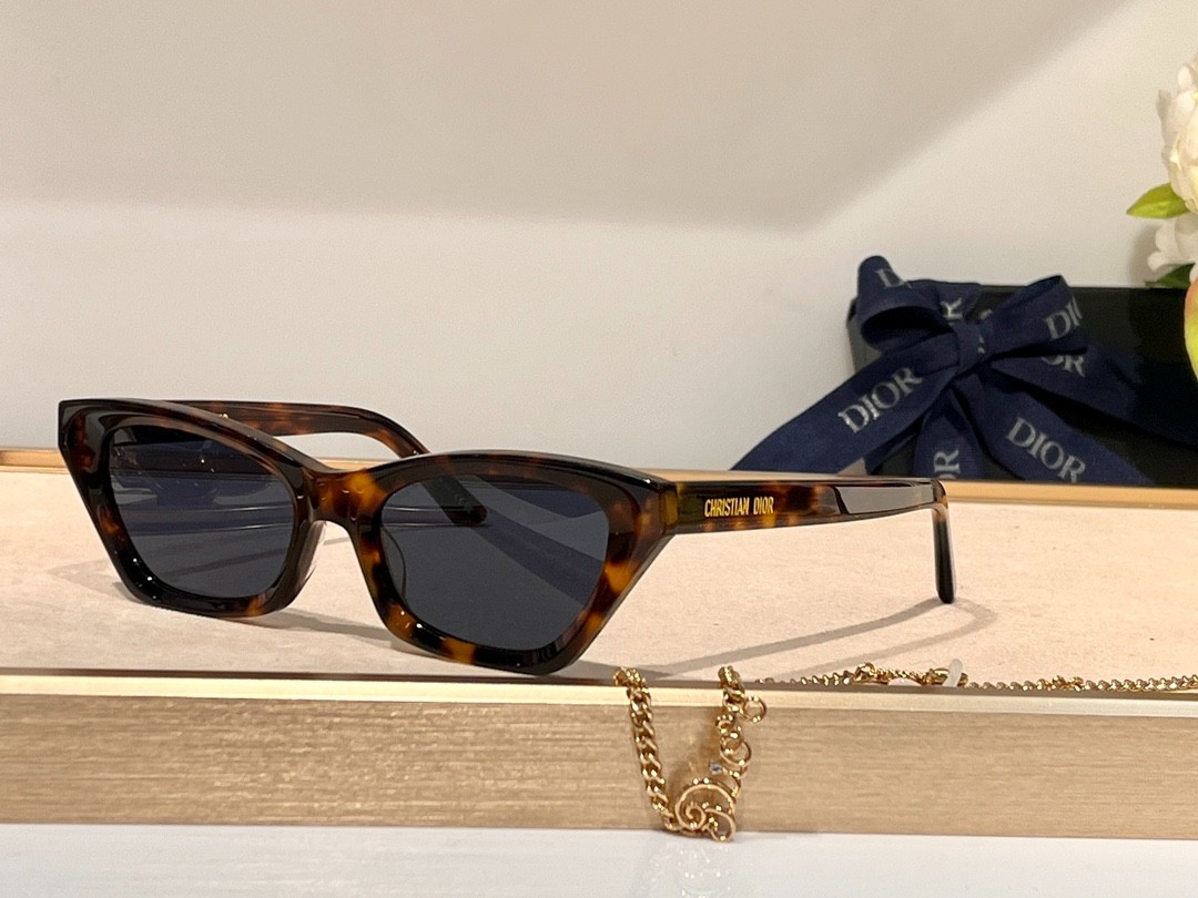 DIOR 02 glasses