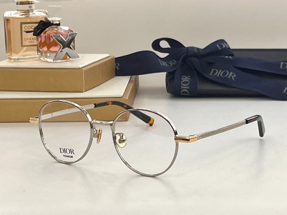 DIOR 02 glasses