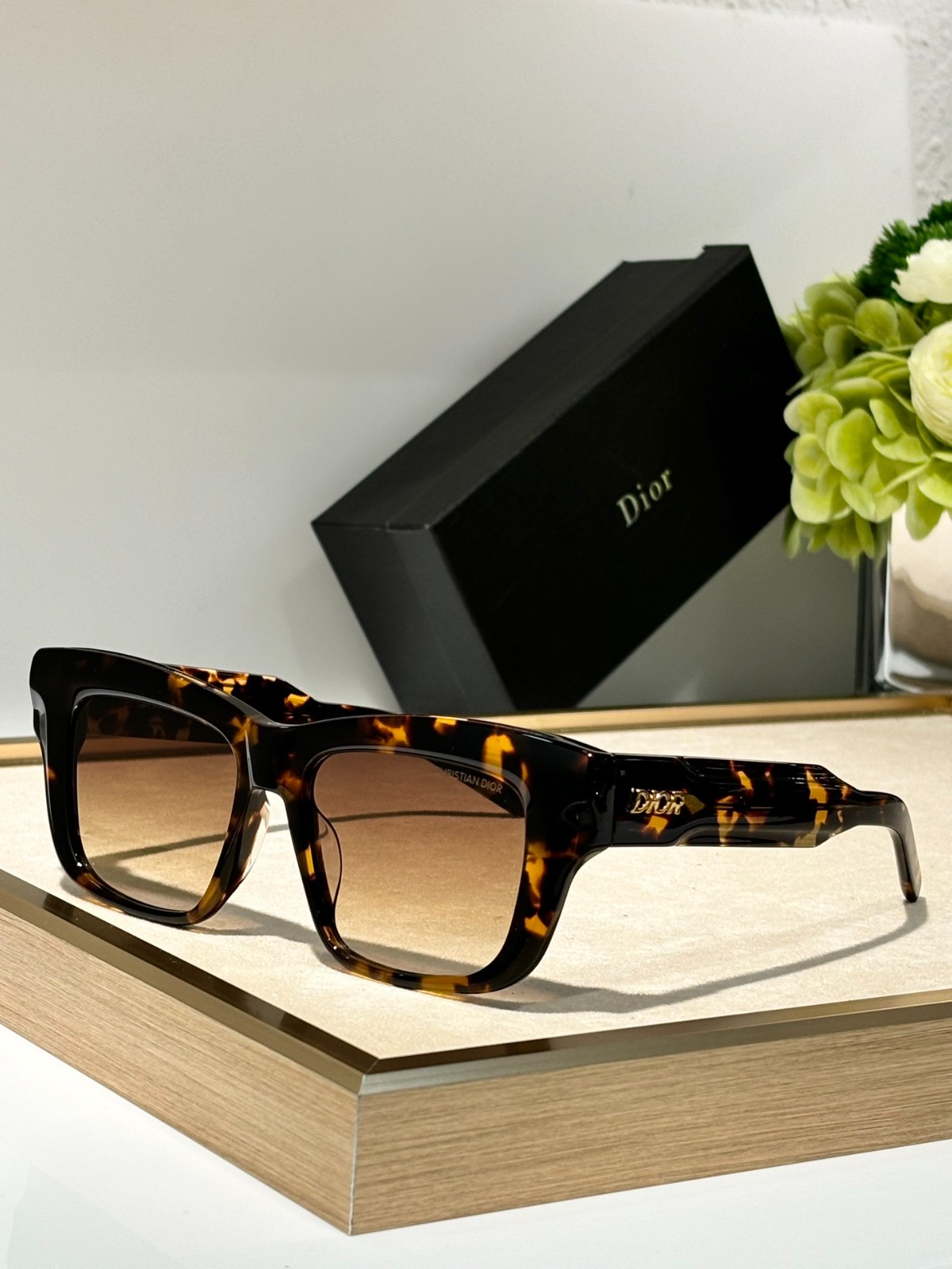 DIOR 01 glasses