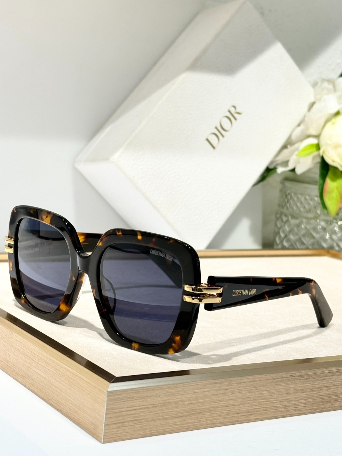 DIOR 01 glasses