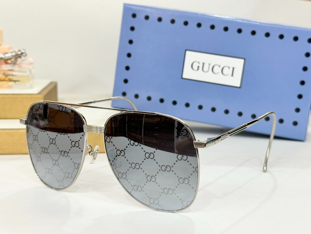 Gucci 02 glasses