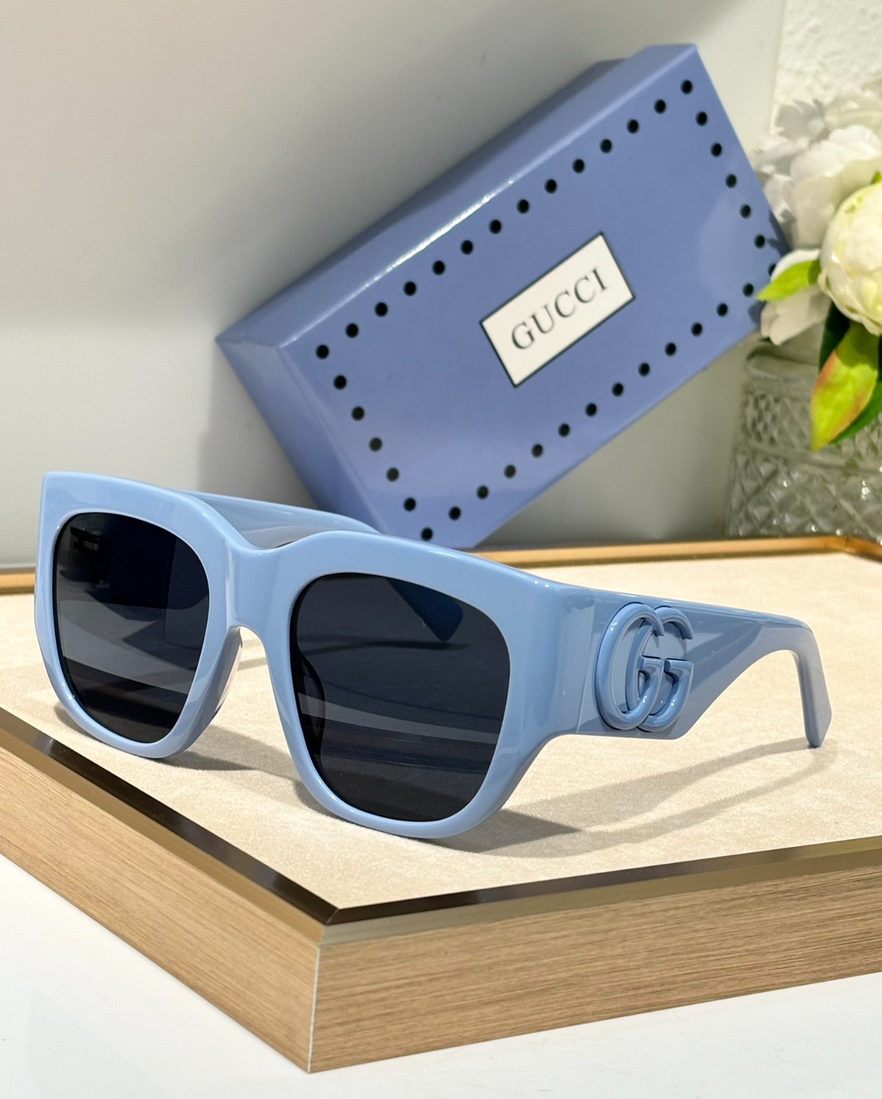 Gucci 02 glasses