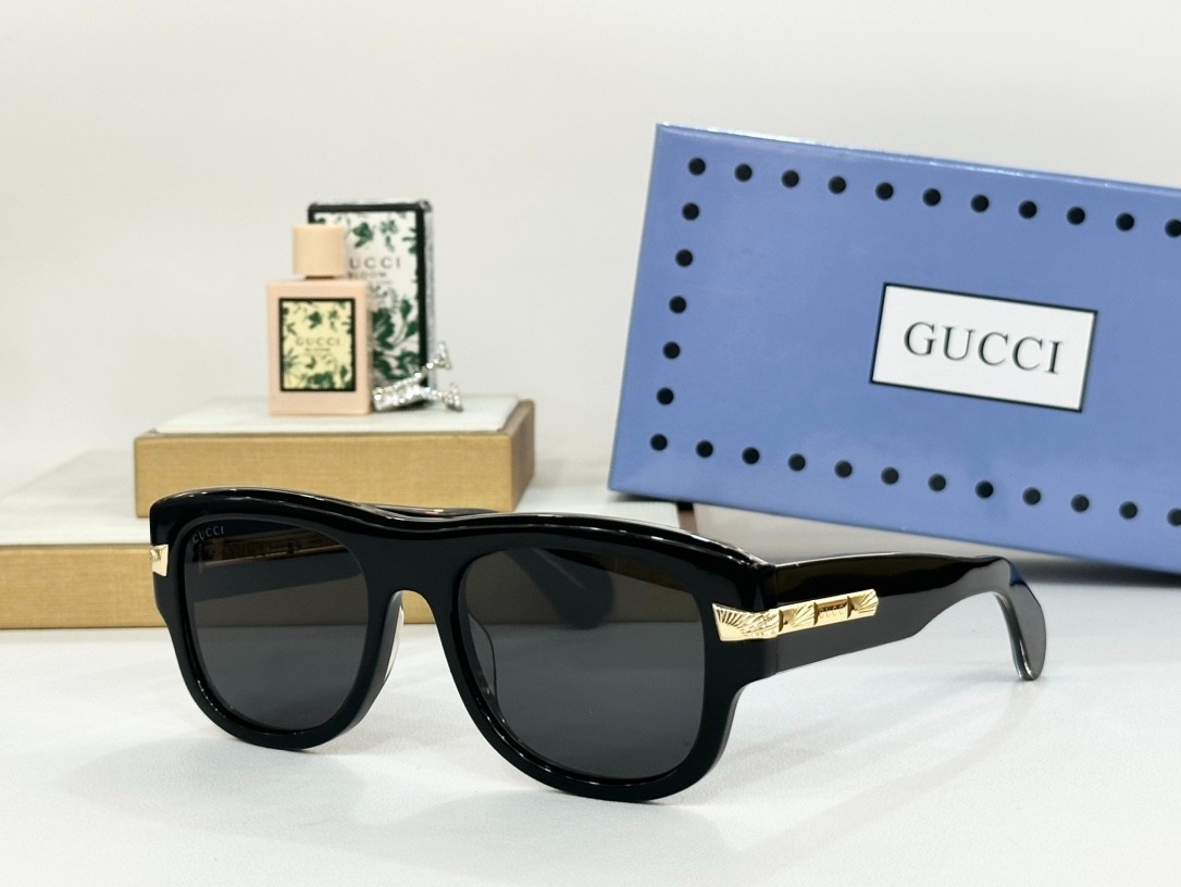 Gucci 02 glasses