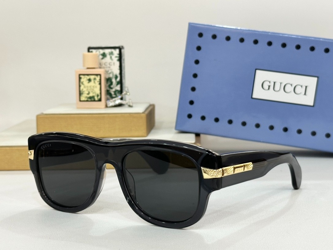 Gucci 02 glasses
