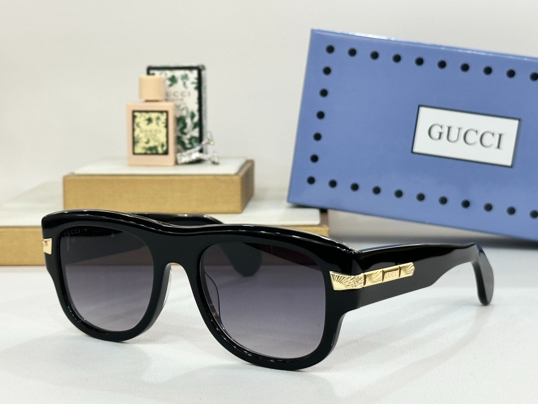 Gucci 02 glasses
