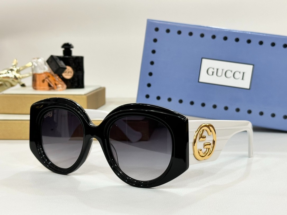 Gucci 02 glasses