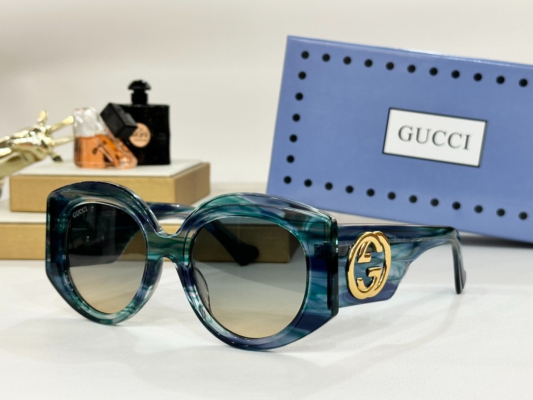 Gucci 02 glasses