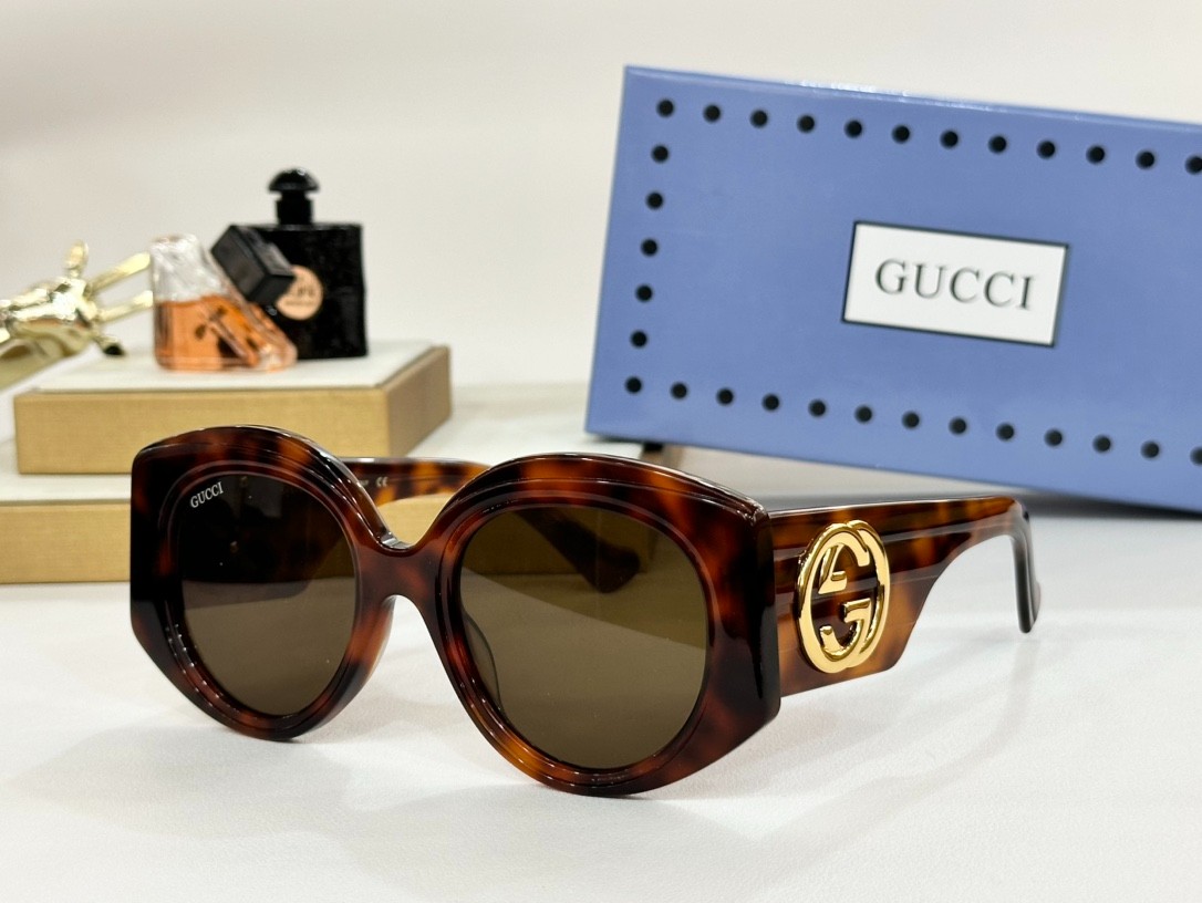 Gucci 02 glasses