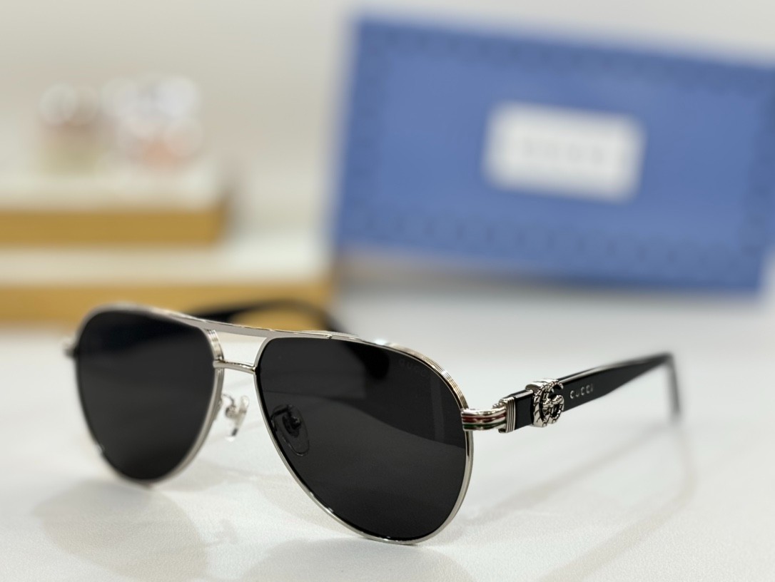 Gucci 02 glasses