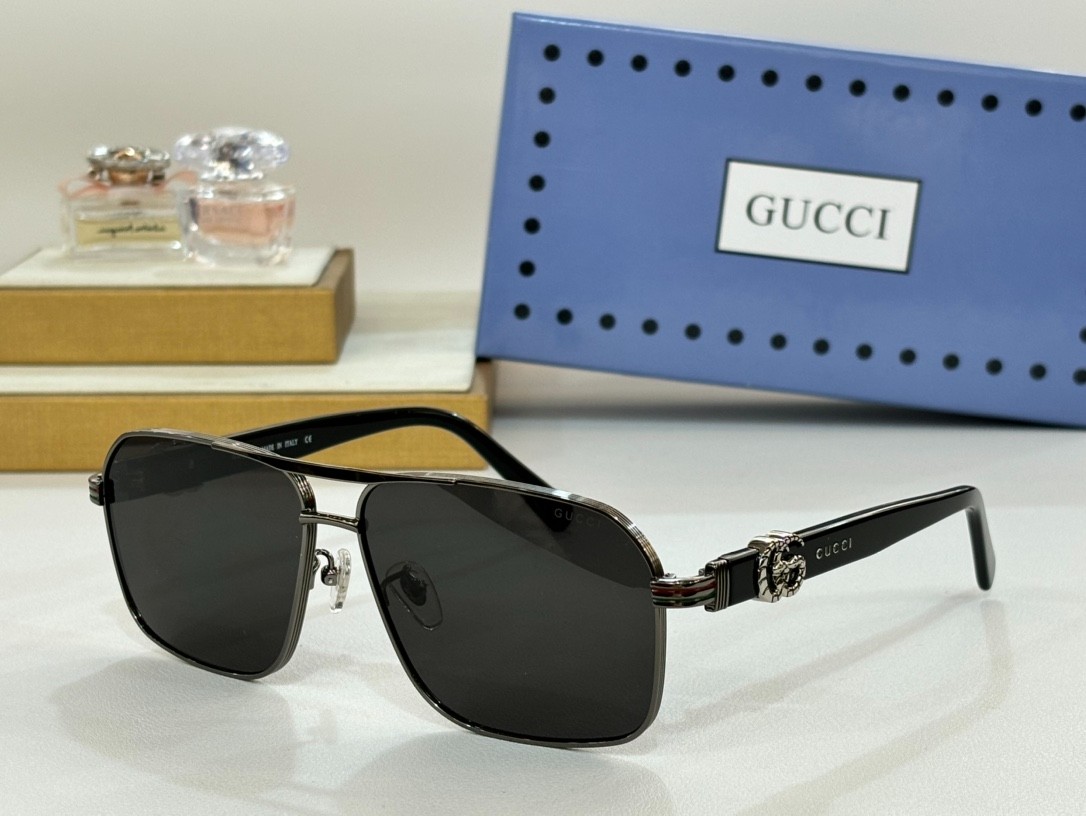 Gucci 02 glasses