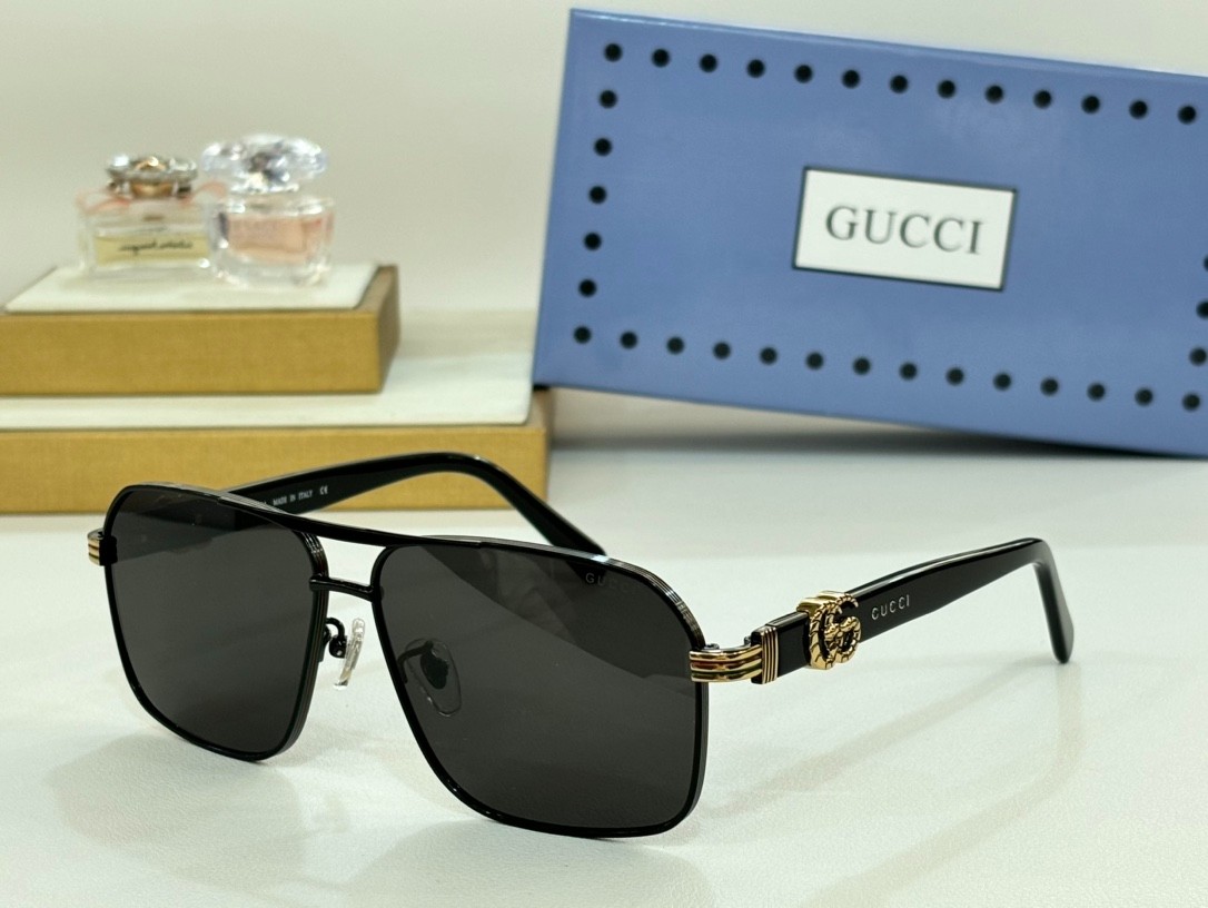 Gucci 02 glasses