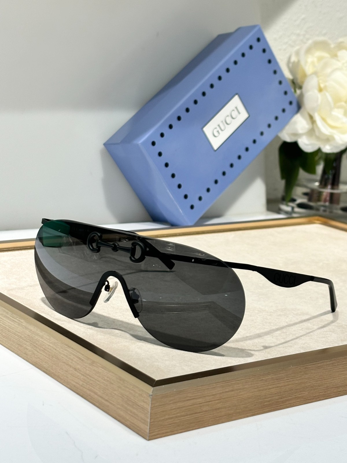 Gucci 02 glasses