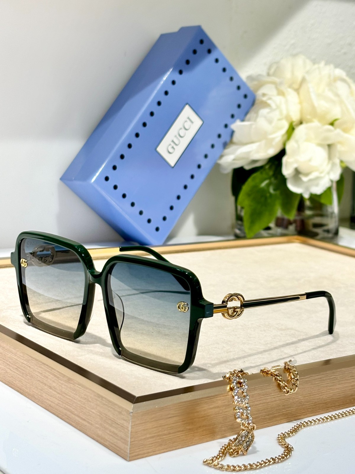 Gucci 02 glasses