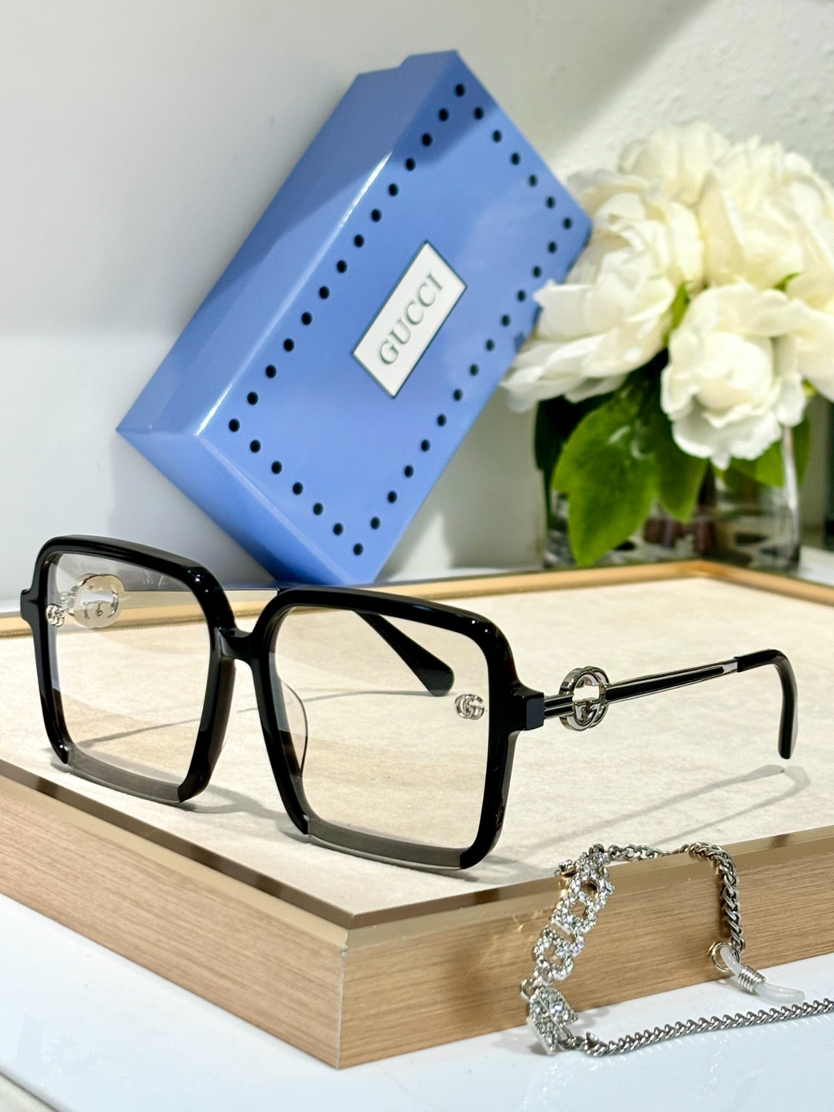 Gucci 02 glasses