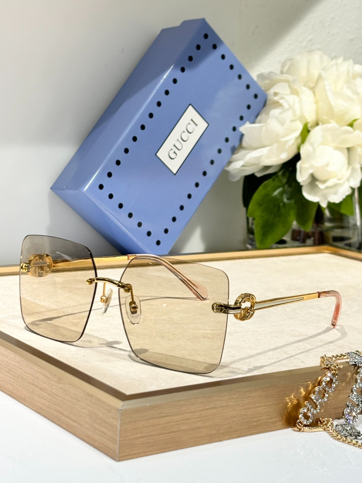 Gucci 02 glasses