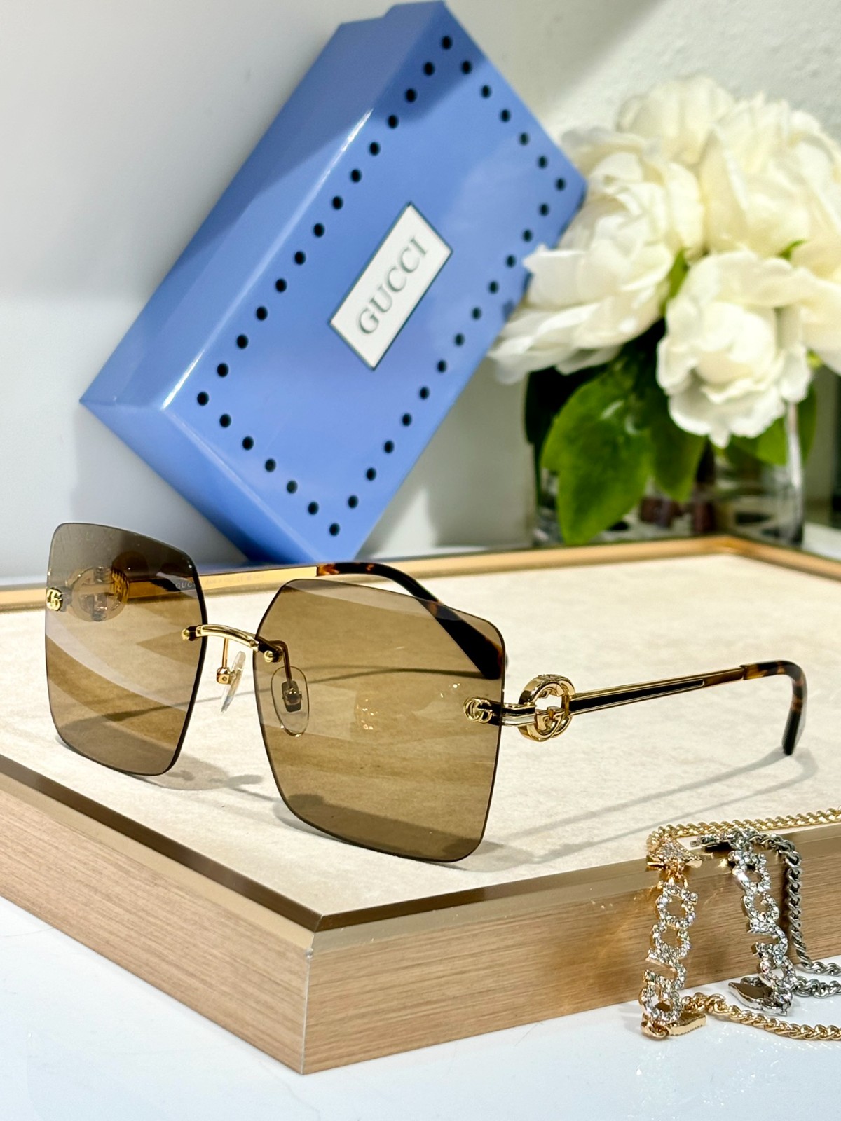 Gucci 02 glasses