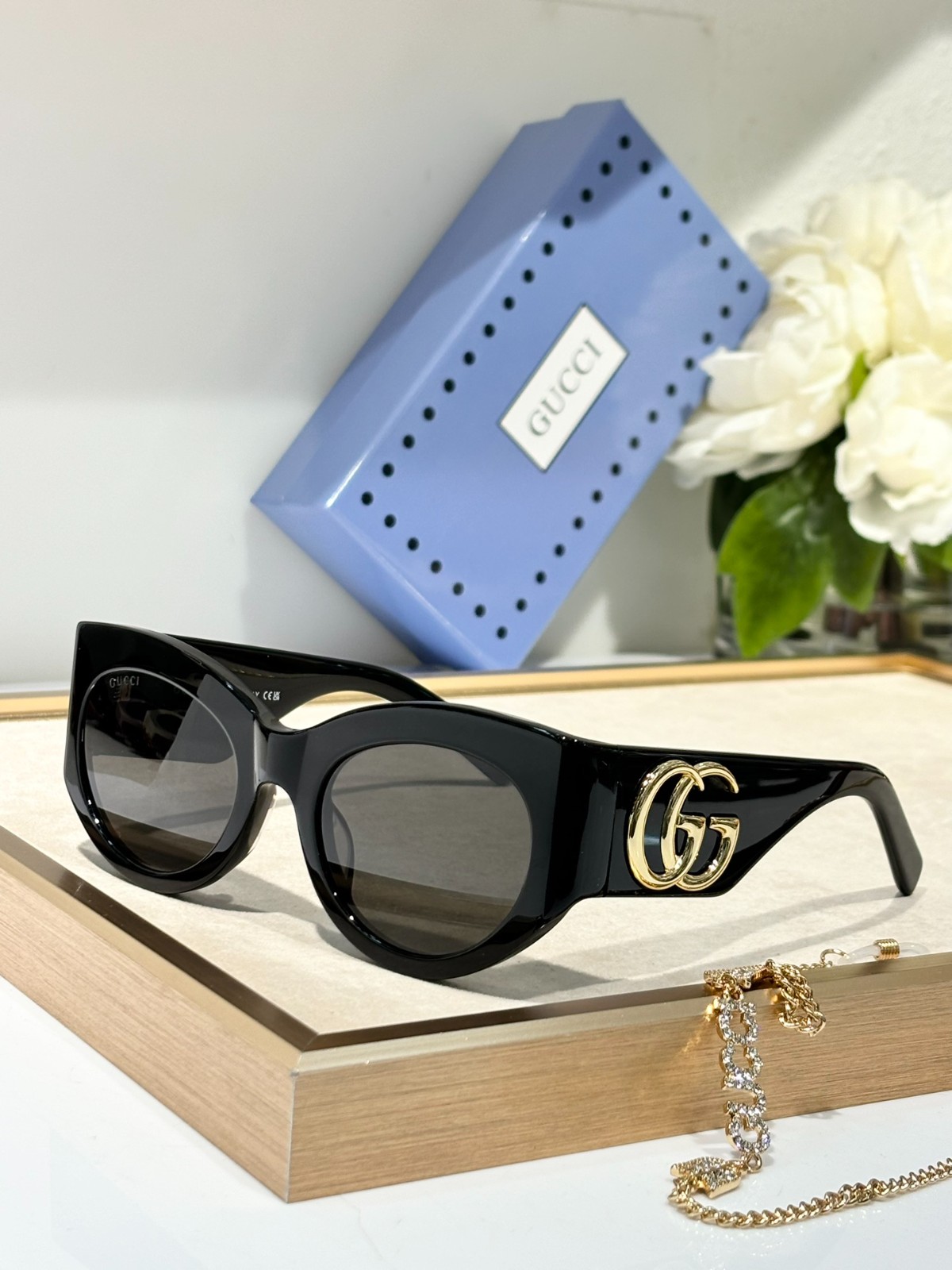 Gucci 02 glasses