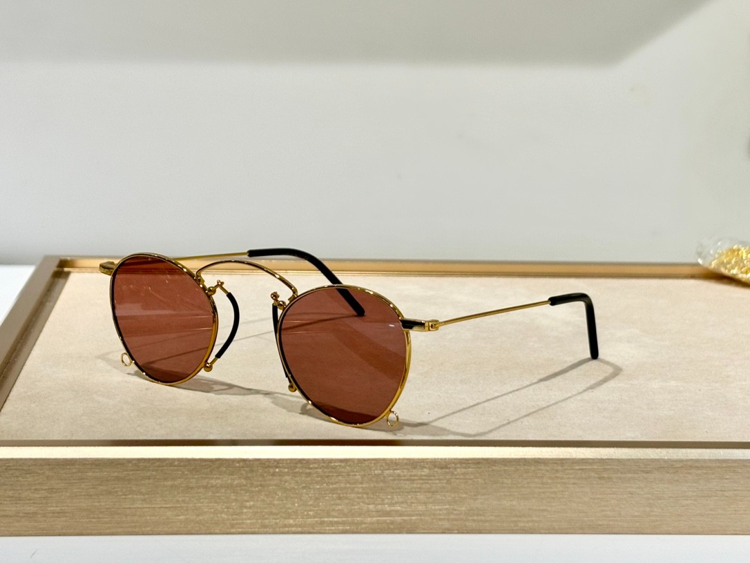 Gucci 02 glasses