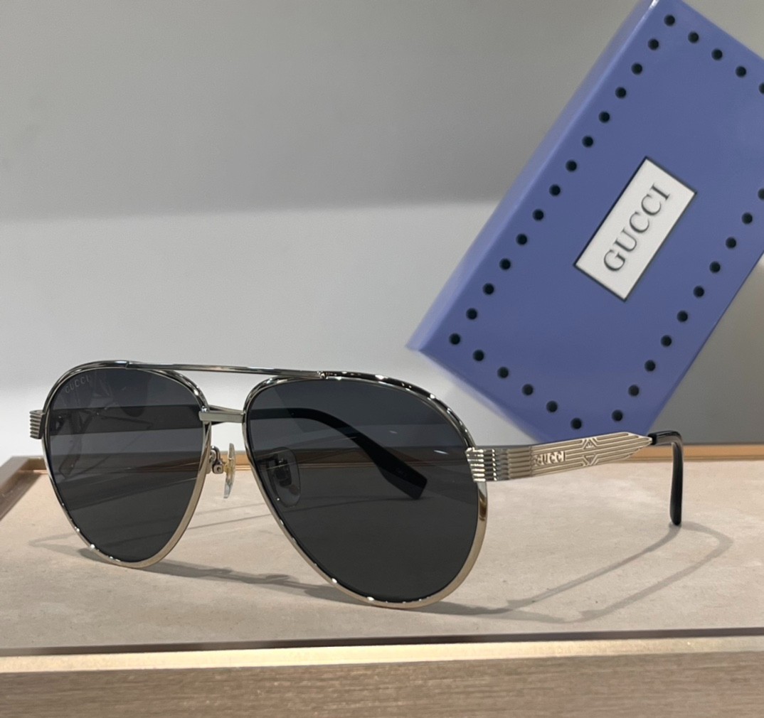 Gucci 02 glasses