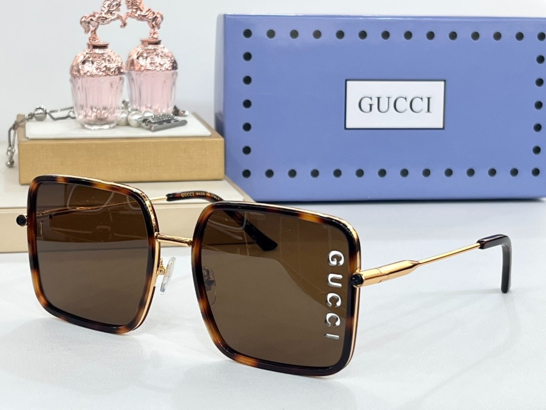 Gucci 02 glasses