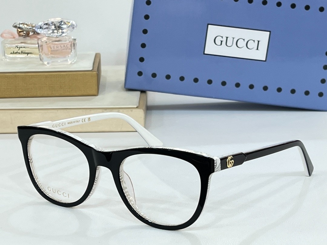 Gucci 02 glasses