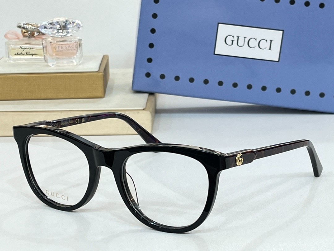 Gucci 02 glasses