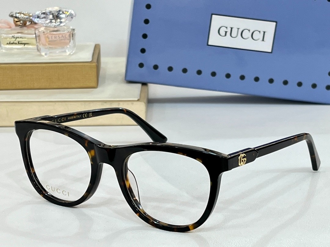 Gucci 02 glasses