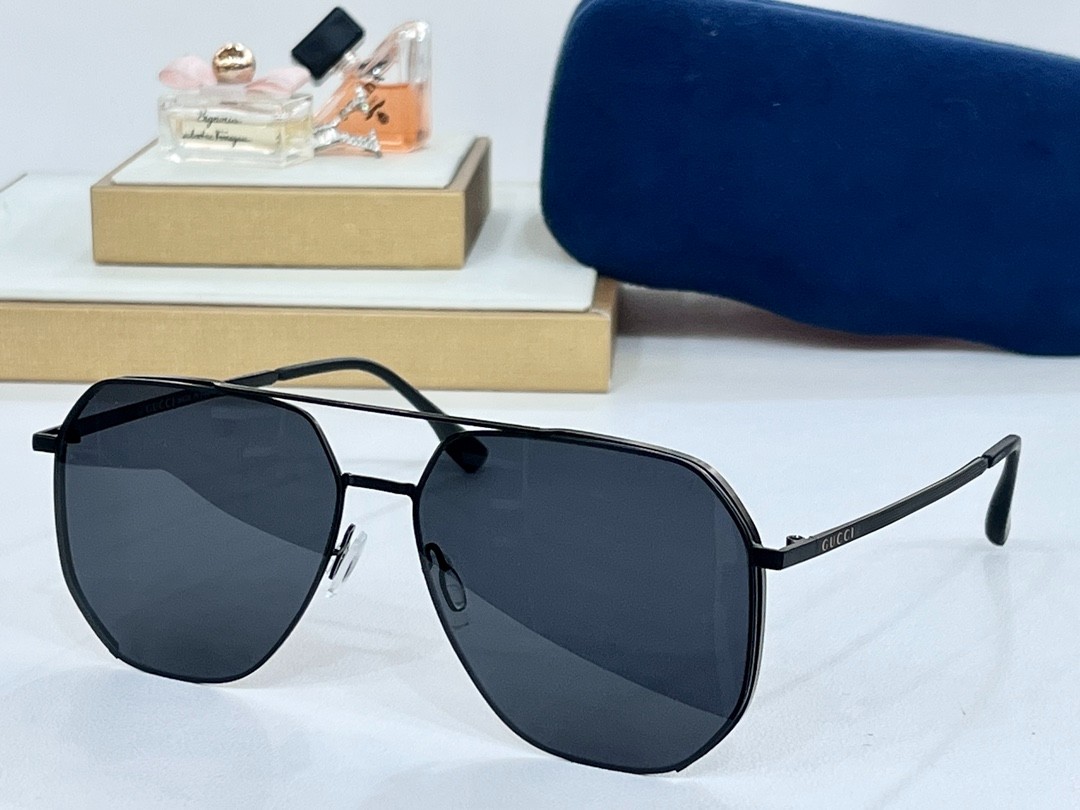 Gucci 02 glasses