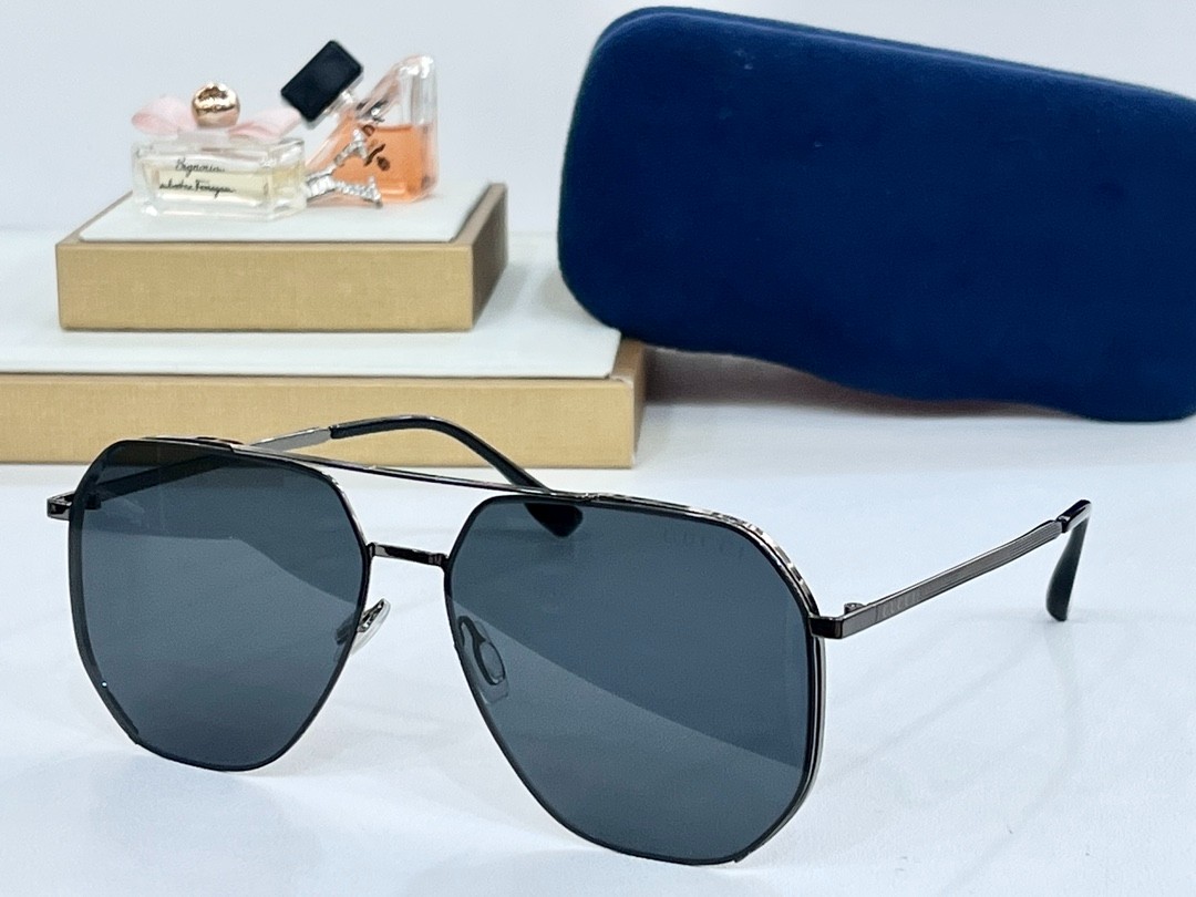 Gucci 02 glasses