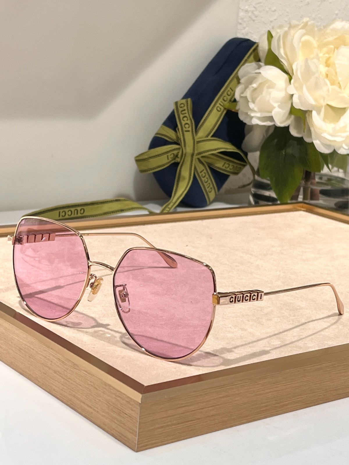 Gucci 02 glasses