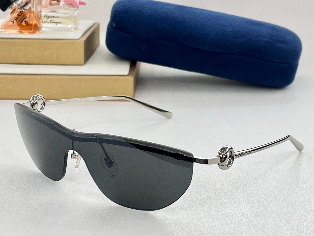 Gucci 02 glasses
