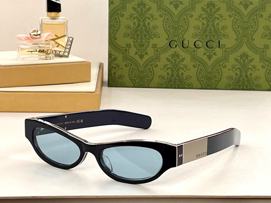 Gucci 02 glasses