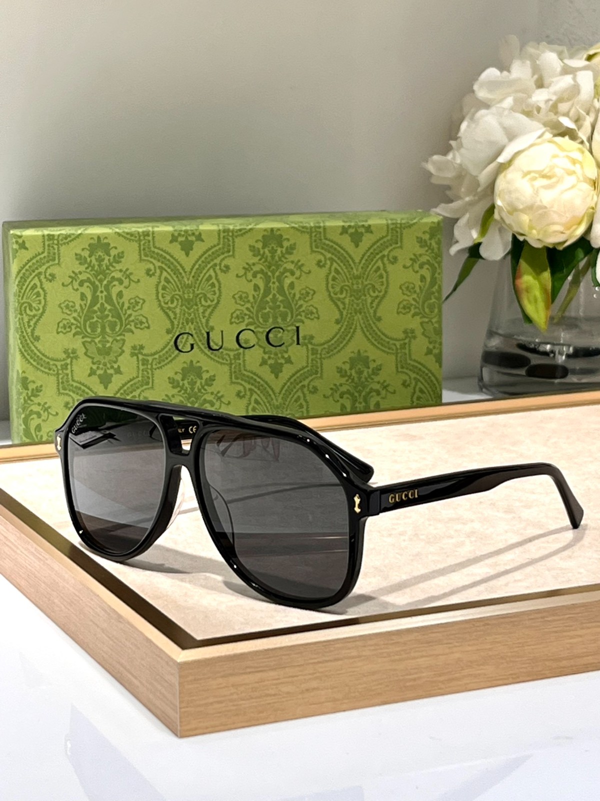 Gucci 02 glasses